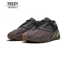Adidas Yeezy Boost 700 Wave Runner mauve