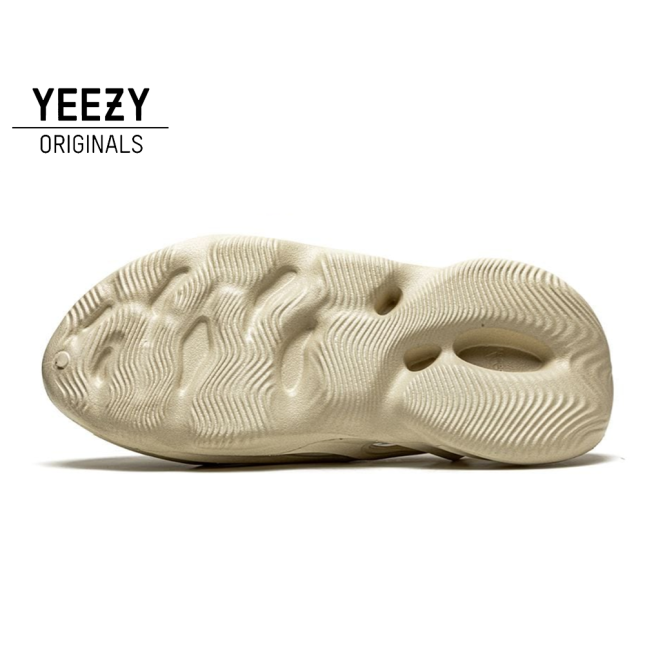Adidas Yeezy Foam RNNR sand
